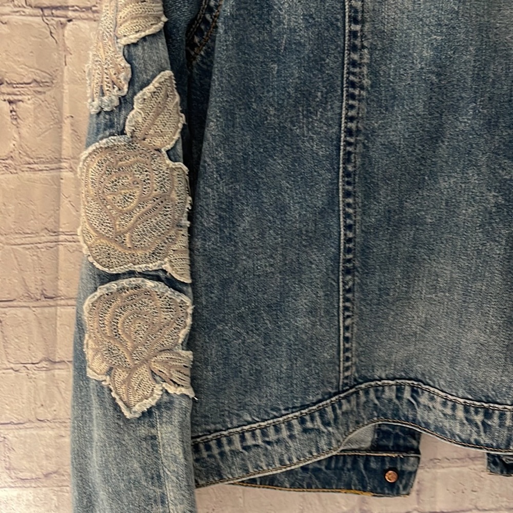 Miss Me Jacket (Oversized) - Picture 8 of 10